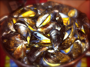 cooked mussels 
