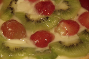 the top of fruit tart is covered with gelatine