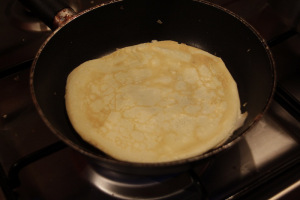 Cooking crepes 
